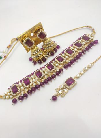 2022y/October/35593/Purple-Stone-And-Pearls-Necklace-With-Earrings-And-Maang-Tikka-108513 F.jpg
